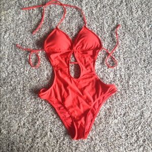 SEXY NEW SWIM
